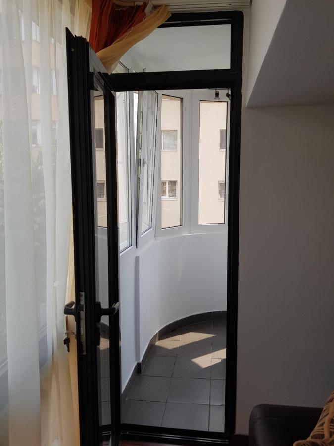 Apartamento Nerva Traian Studio Bucarest Exterior foto