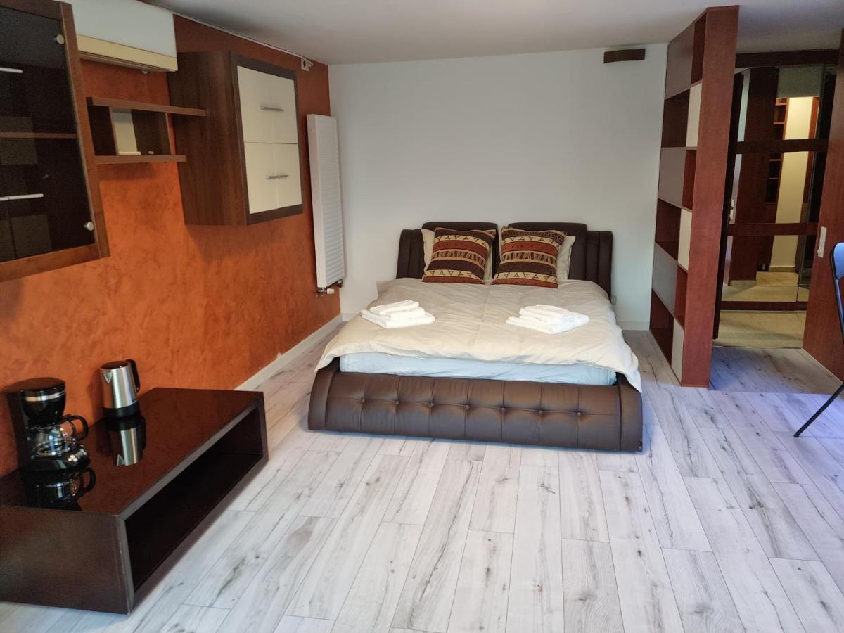Apartamento Nerva Traian Studio Bucarest Exterior foto